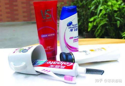 野外撿到一塊石頭怎么鑒別？巧用常見日用品快速判斷